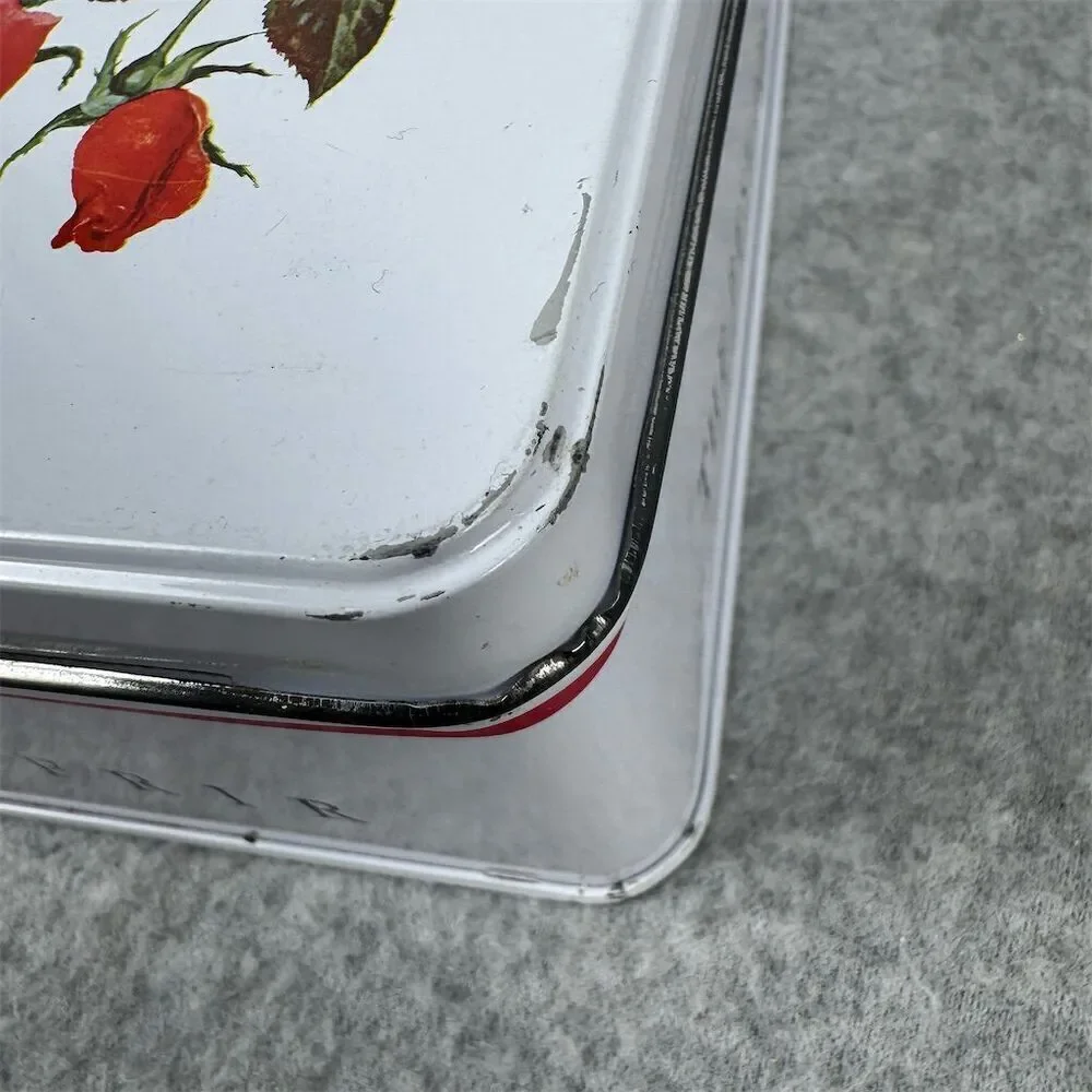 Kambly Trois Roses Vintage Floral Biscuit Tin Swiss Collectible 1985